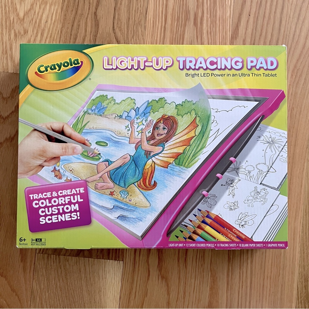 Crayola Light Up Tracing Pad NEW!